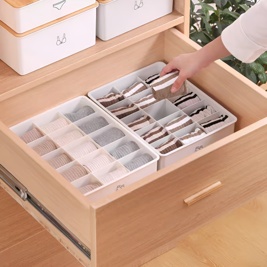 Clothes organizer 